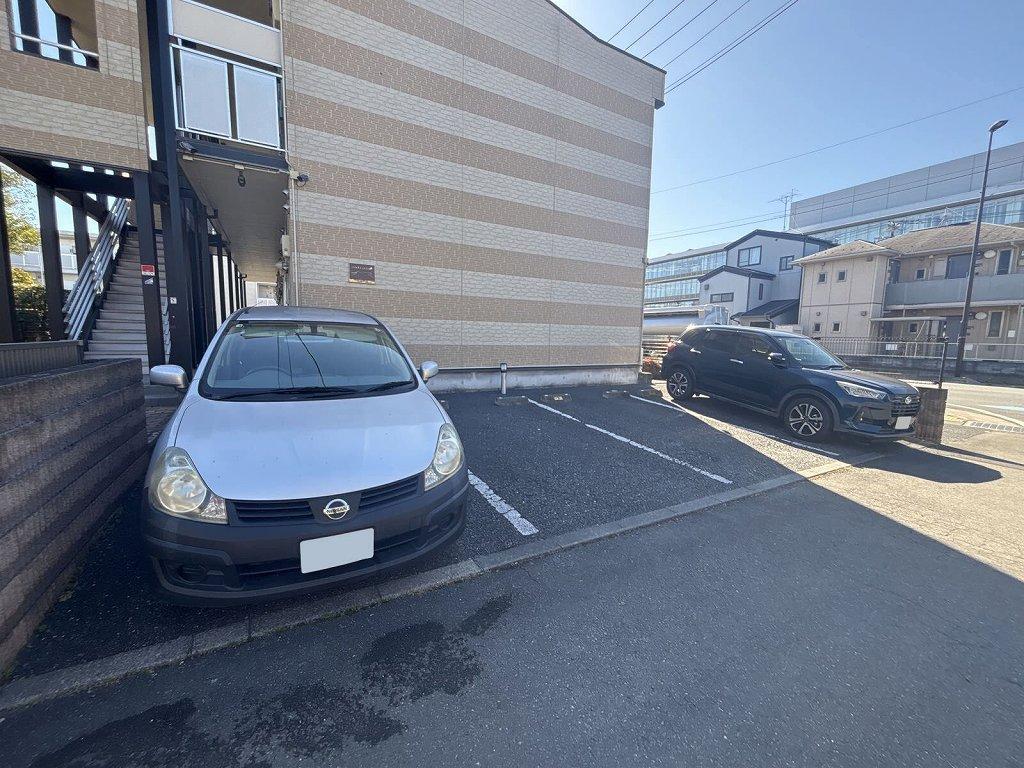 コスモス(28470)の外観・駐車場イメージ1枚目