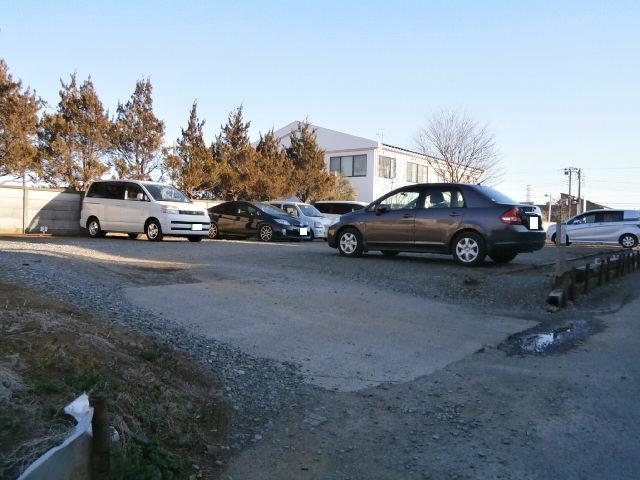 中戸川南豊田月極駐車場の外観・駐車場イメージ1枚目