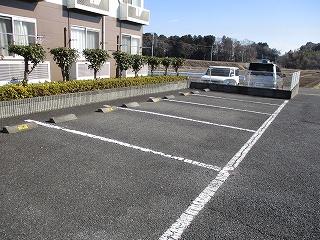 ルミエール七番館(22276)の外観・駐車場イメージ1枚目