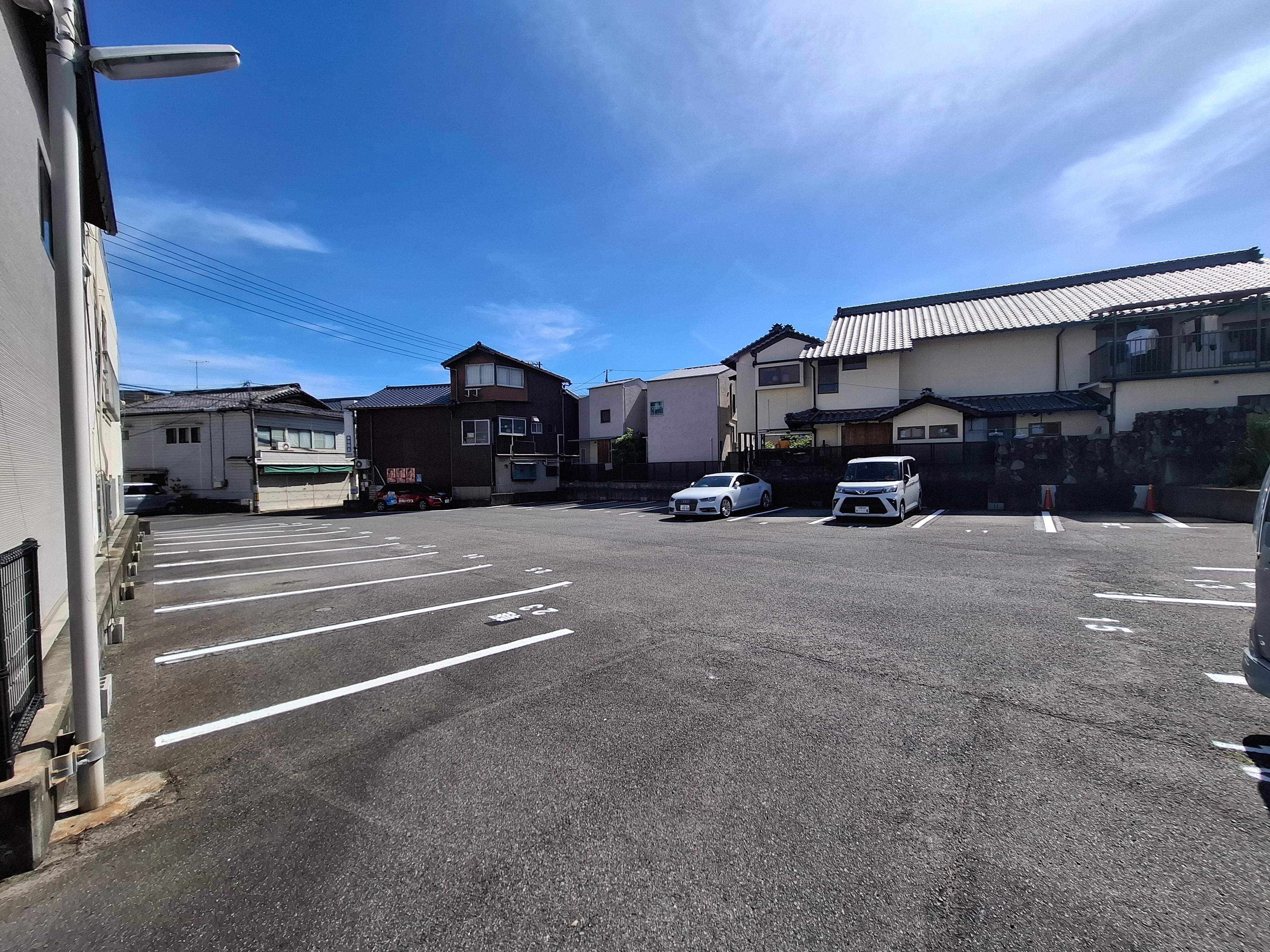 加藤ガレージ（呉市川尻町西）の外観・駐車場イメージ3枚目