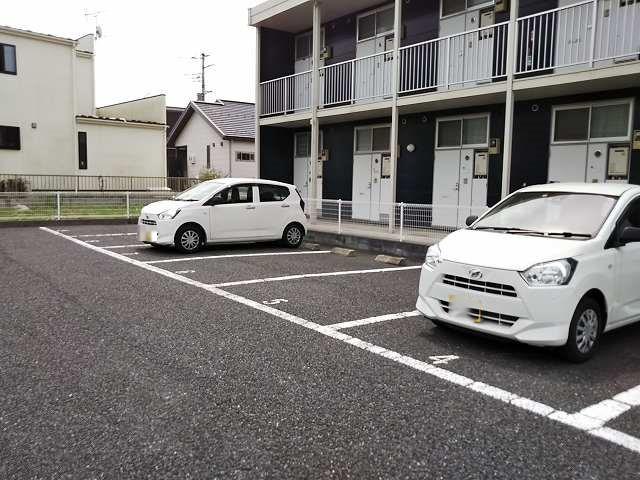 グリーンガーデンⅢ(16220)の外観・駐車場イメージ1枚目