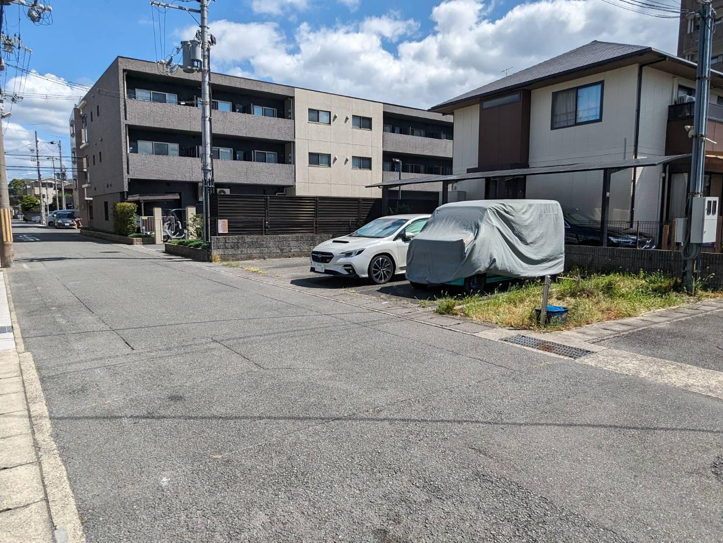 舟岡ガレージの外観・駐車場イメージ2枚目