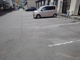 ゴールドリングＢ(30982)の外観・駐車場イメージ1枚目