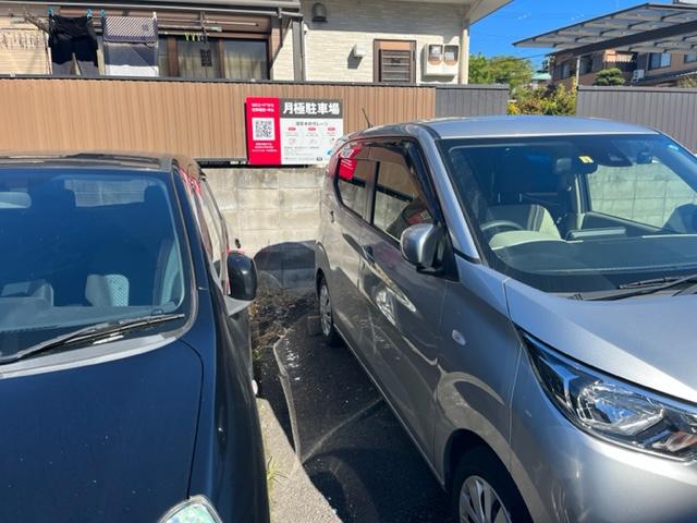 深草木村ガレージの外観・駐車場イメージ1枚目