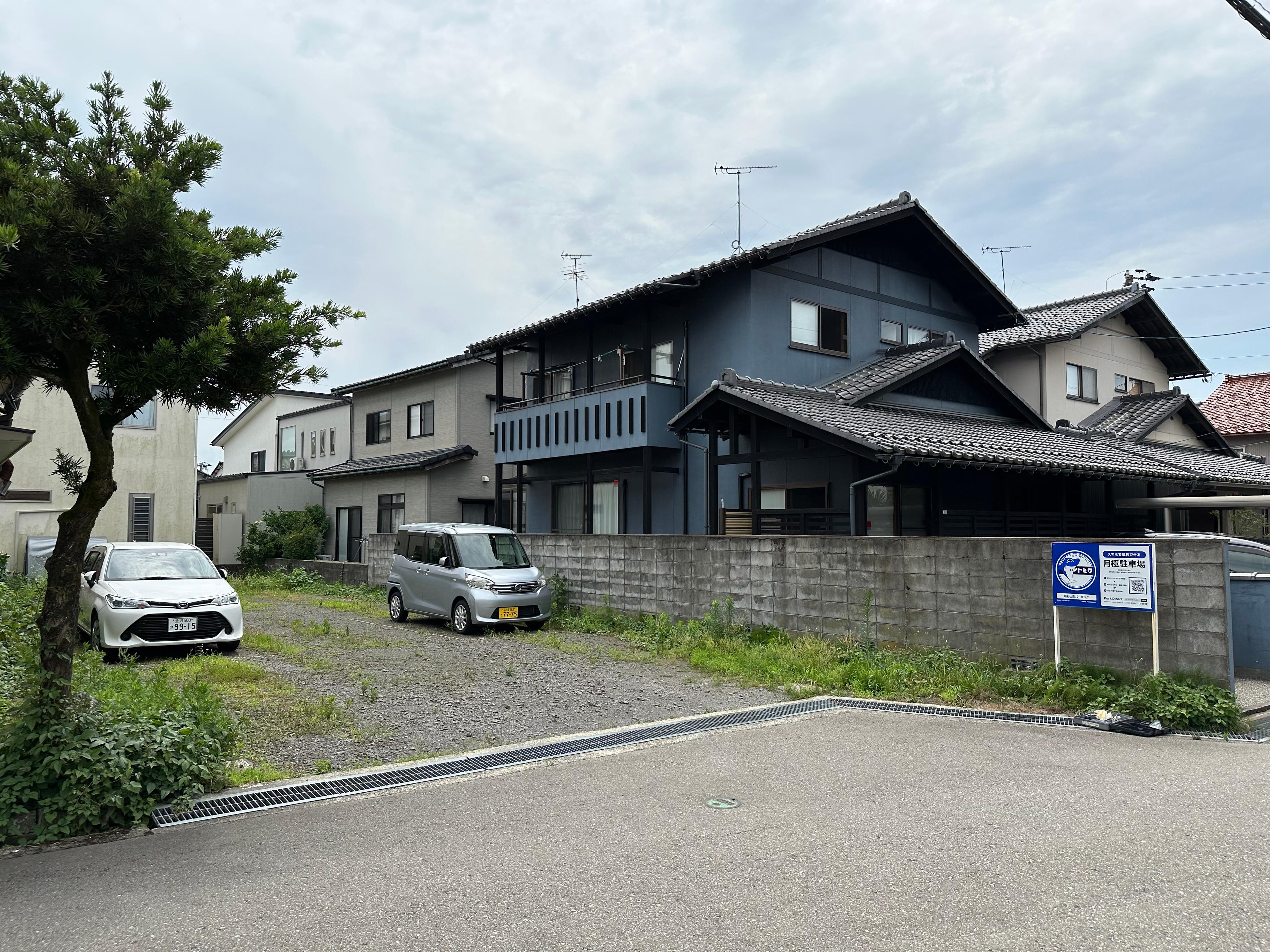 泉野出町パーキングの外観・駐車場イメージ1枚目