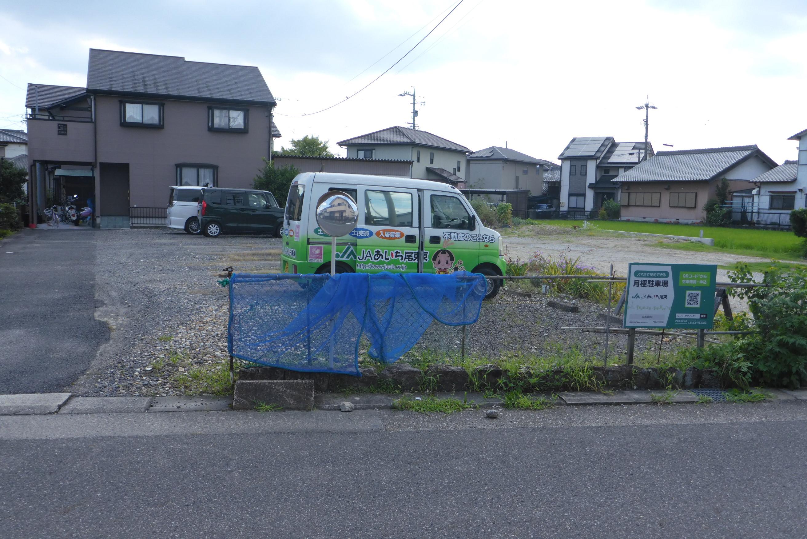 寺山駐車場の外観・駐車場イメージ1枚目