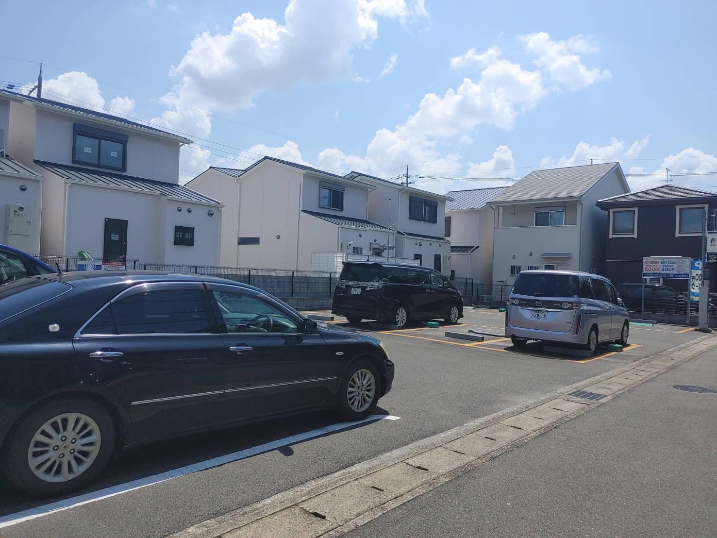 川島　権田町ガレージの外観・駐車場イメージ3枚目