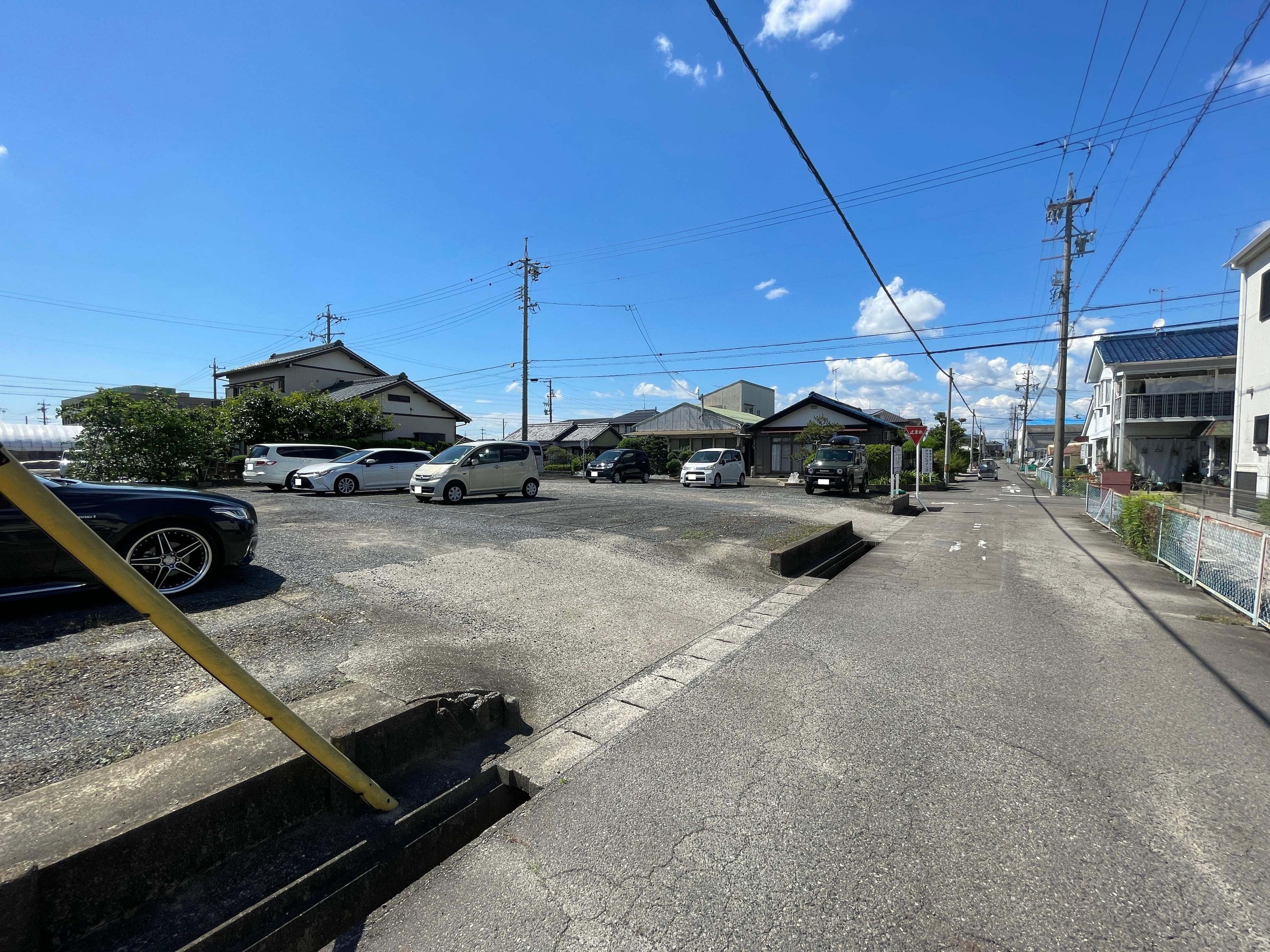 山の前駐車場の外観・駐車場イメージ2枚目