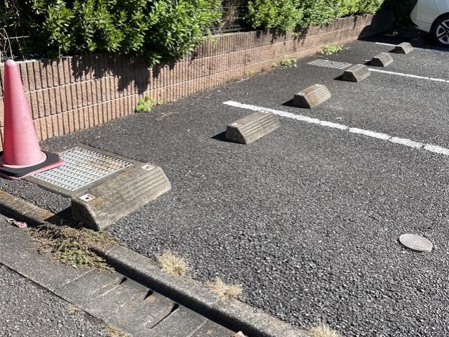 峯下Ａ(20491)の外観・駐車場イメージ1枚目