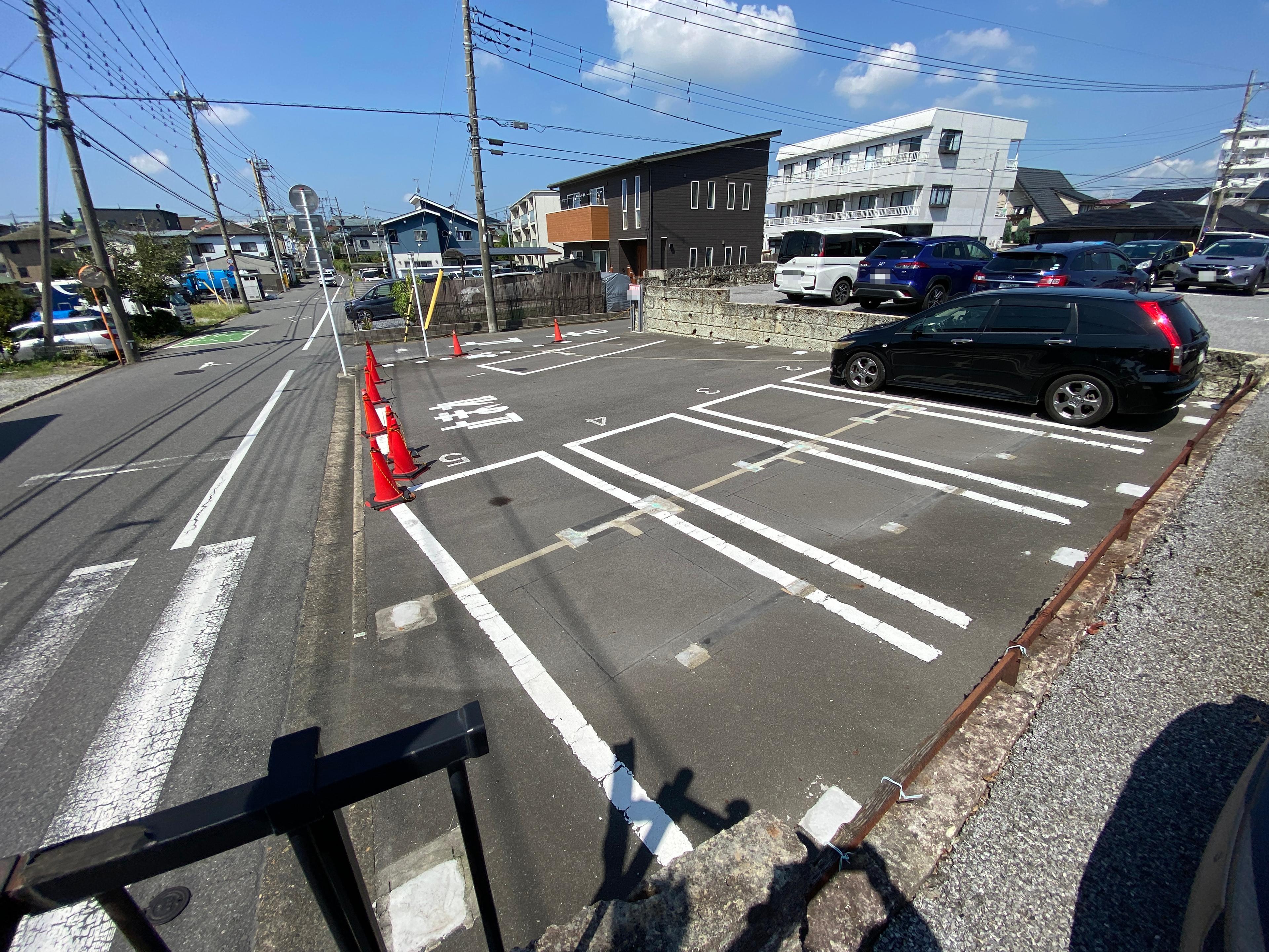 戸祭元町5台パーキングの外観・駐車場イメージ3枚目