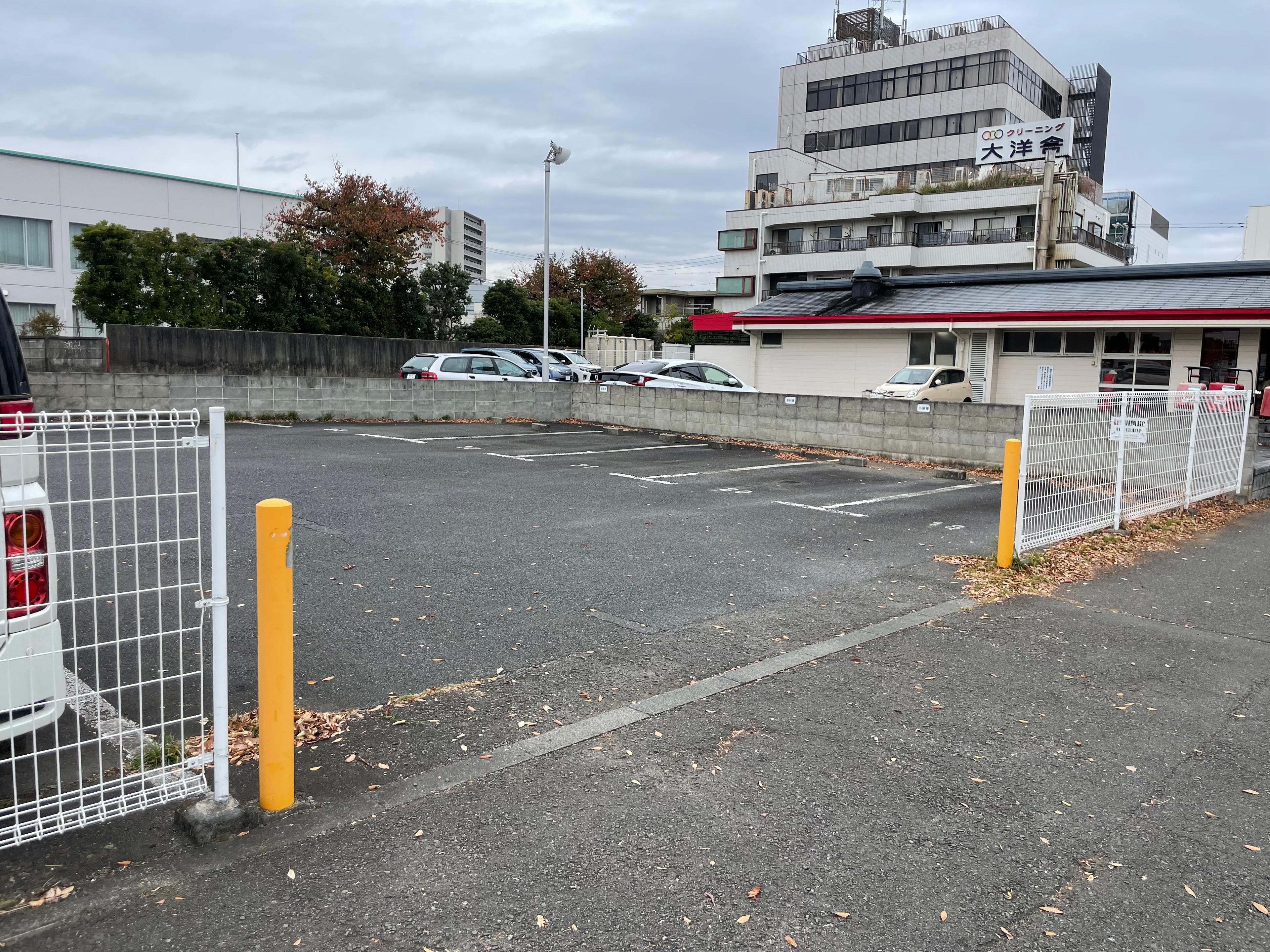 ｲｰｽﾄﾋﾟｰｸ神台駐車場の外観・駐車場イメージ2枚目