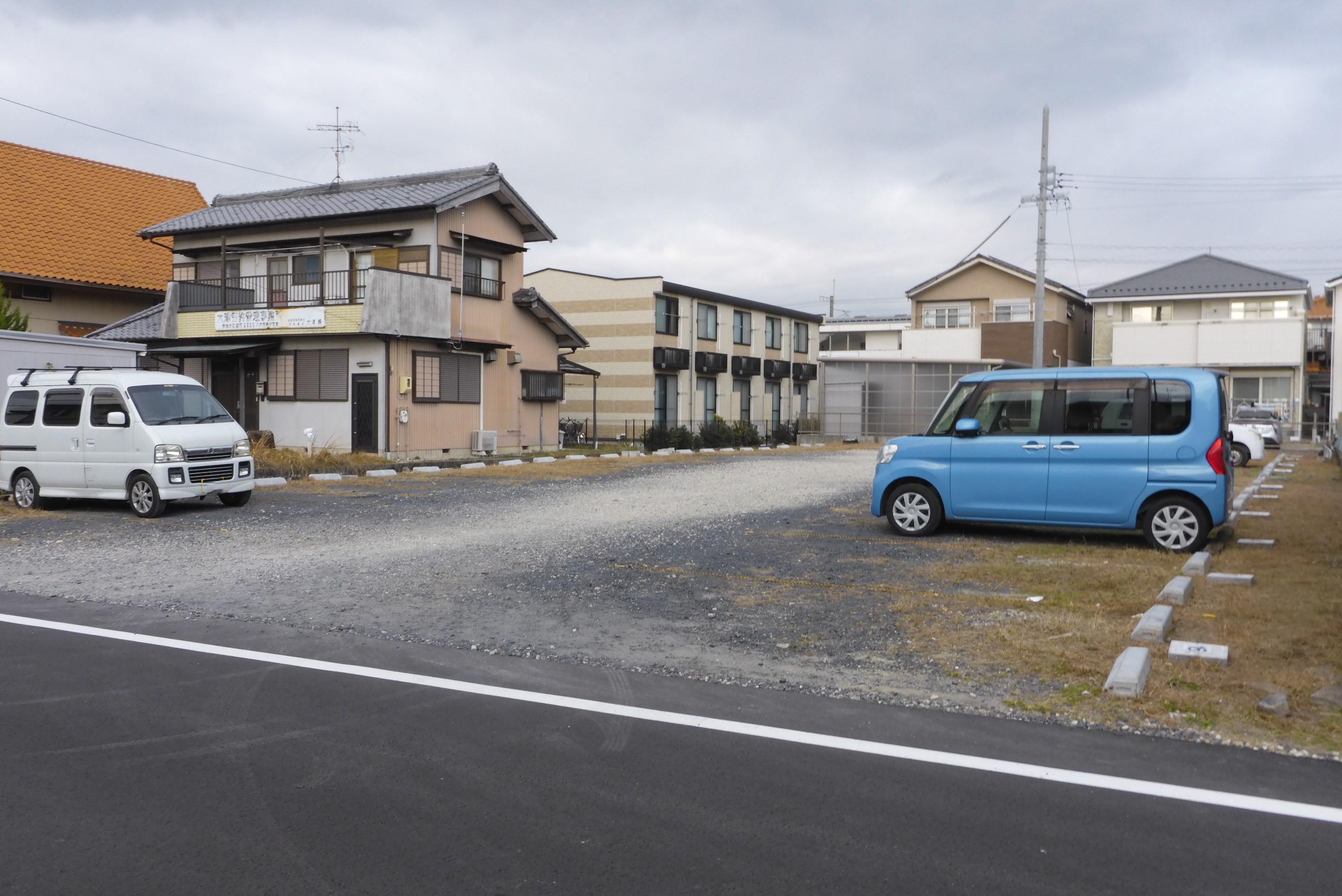 ドミール駐車場の外観・駐車場イメージ3枚目