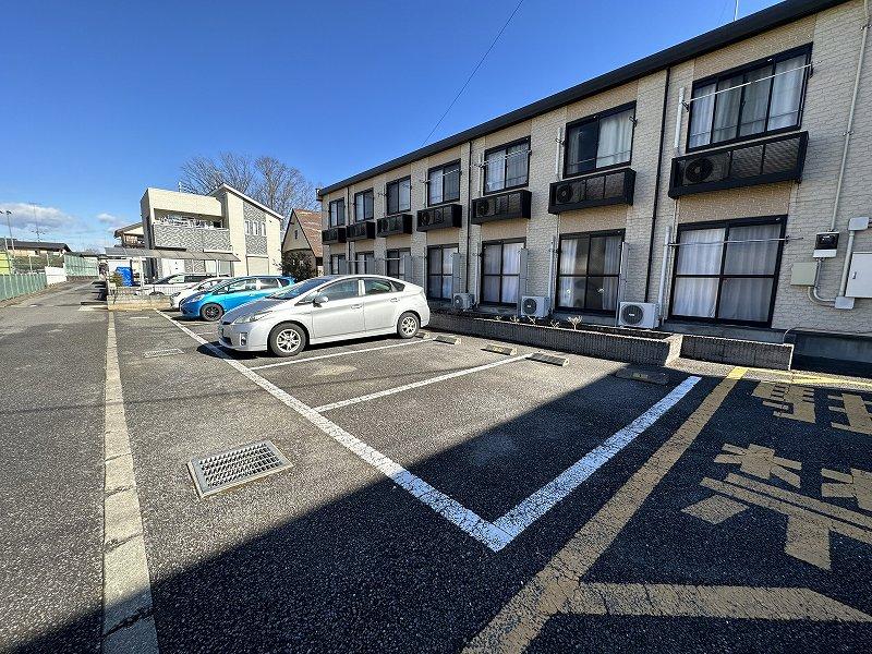 カトレアⅡ(25521)の外観・駐車場イメージ2枚目