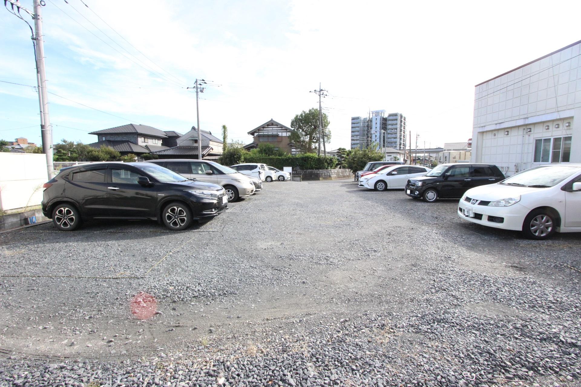 川添パーキングの外観・駐車場イメージ2枚目