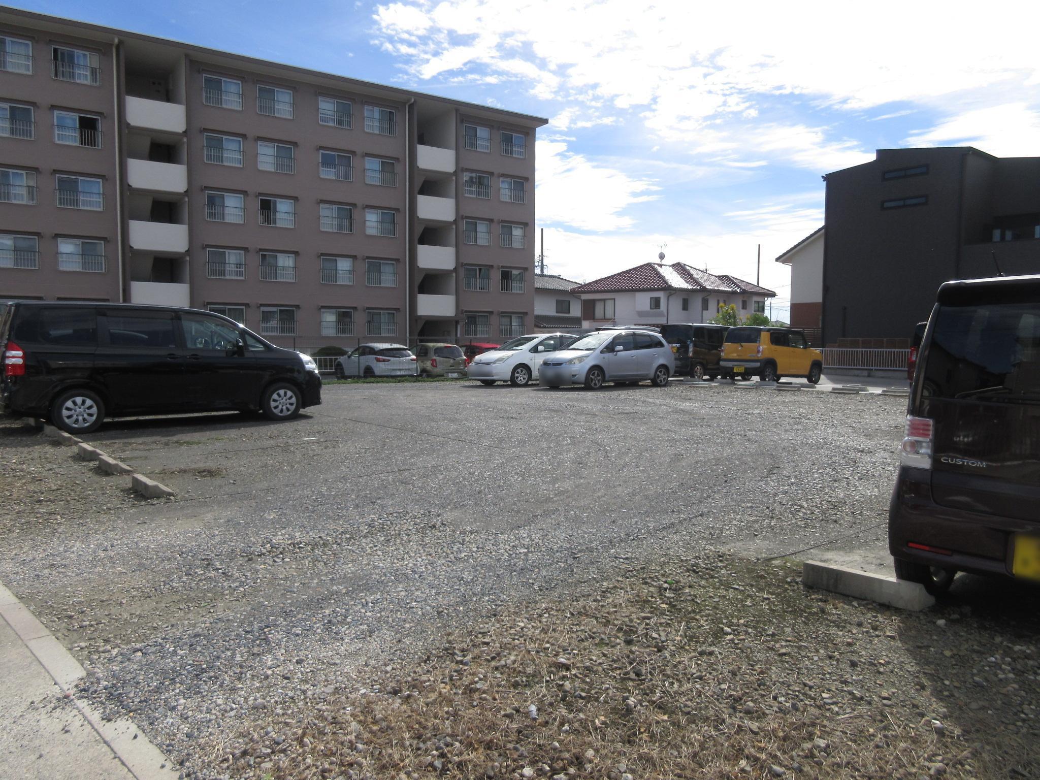 旭前町(長江)駐車場Ⅰの外観・駐車場イメージ1枚目