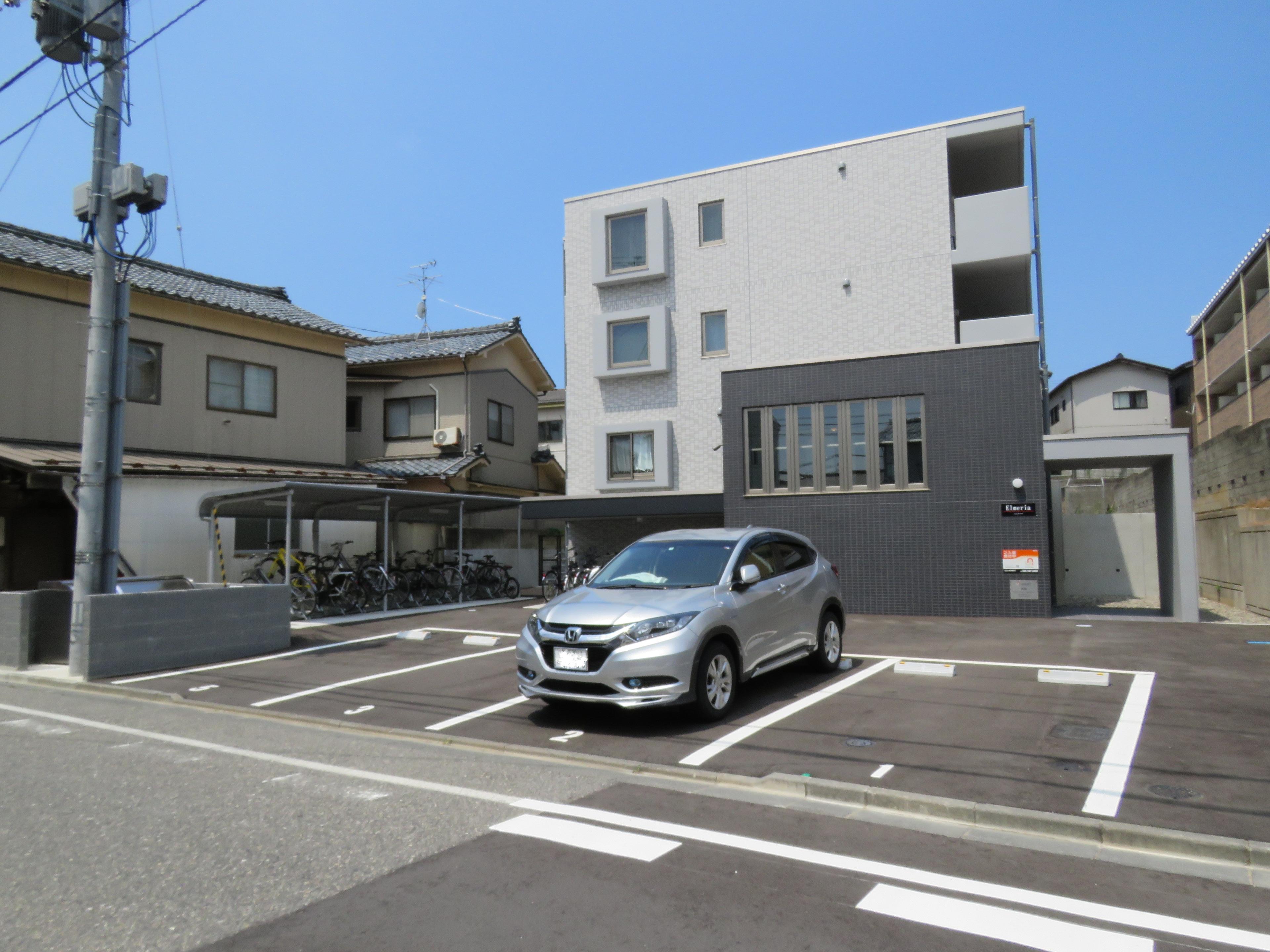 旭町通２番町駐車場の外観・駐車場イメージ2枚目