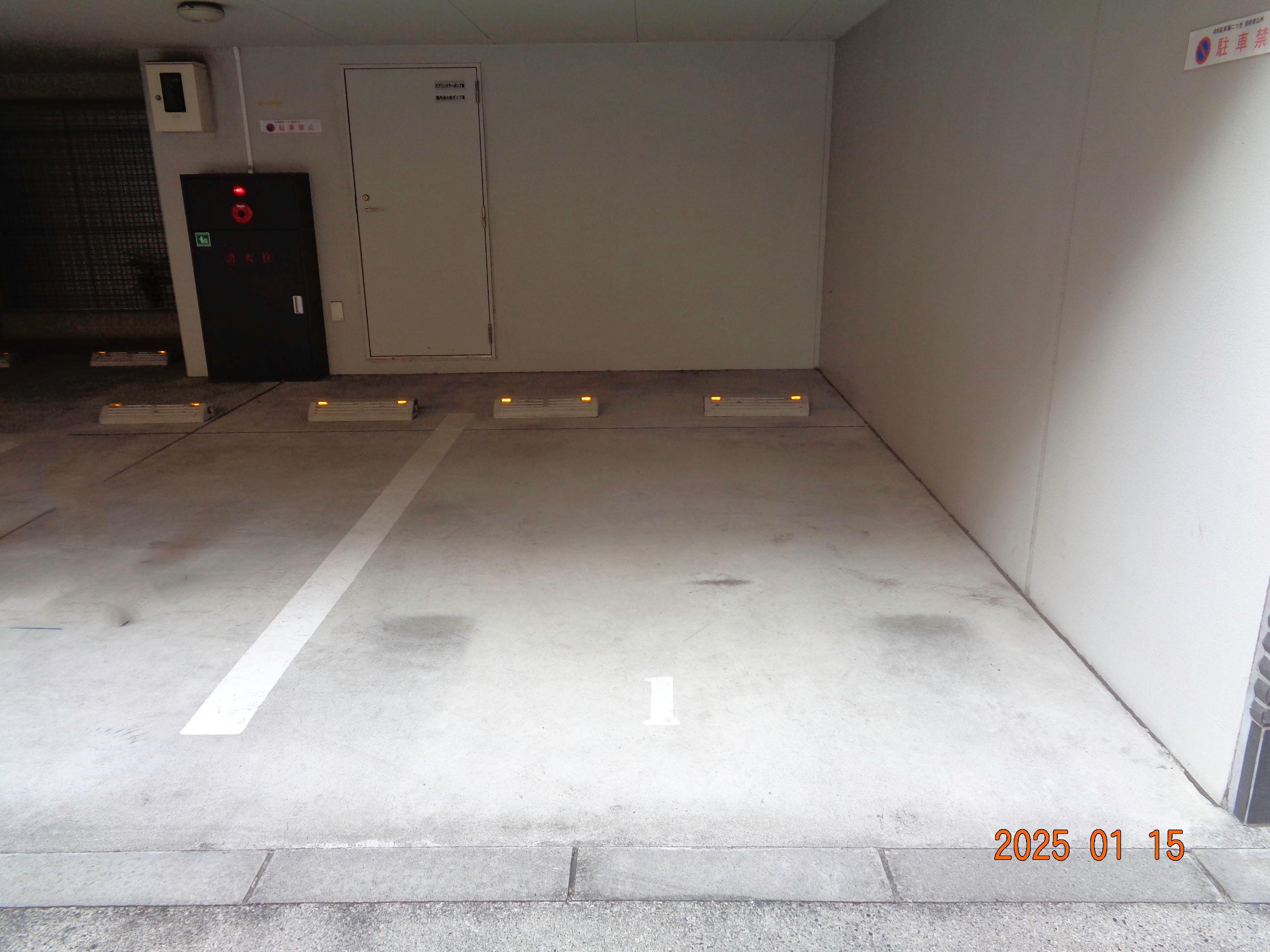スカイコート板橋本町Ⅱの外観・駐車場イメージ1枚目