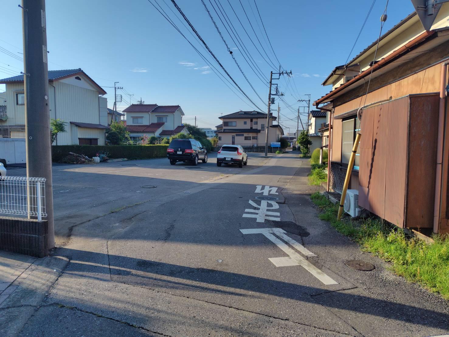 不動前5丁目月極駐車場の外観・駐車場イメージ2枚目