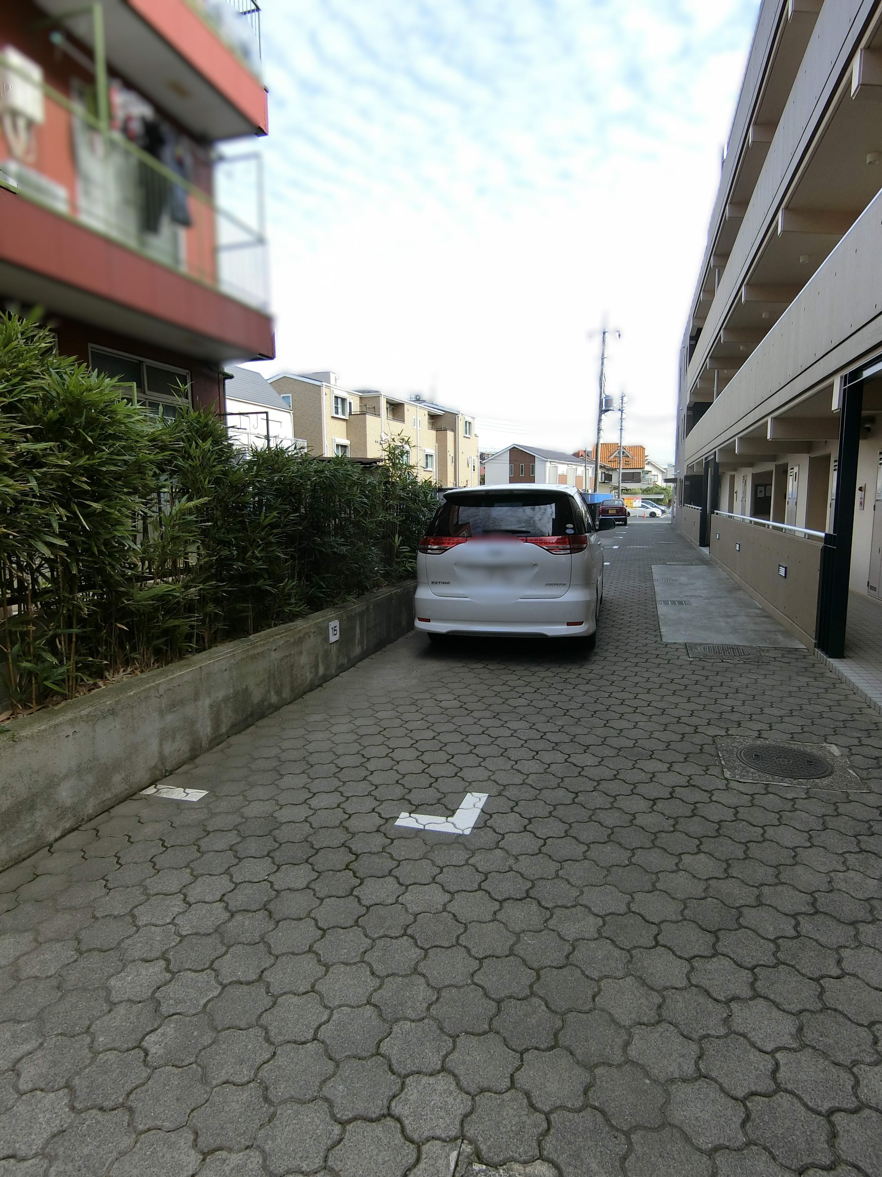 アパートメントライブライフ駐車場の外観・駐車場イメージ2枚目