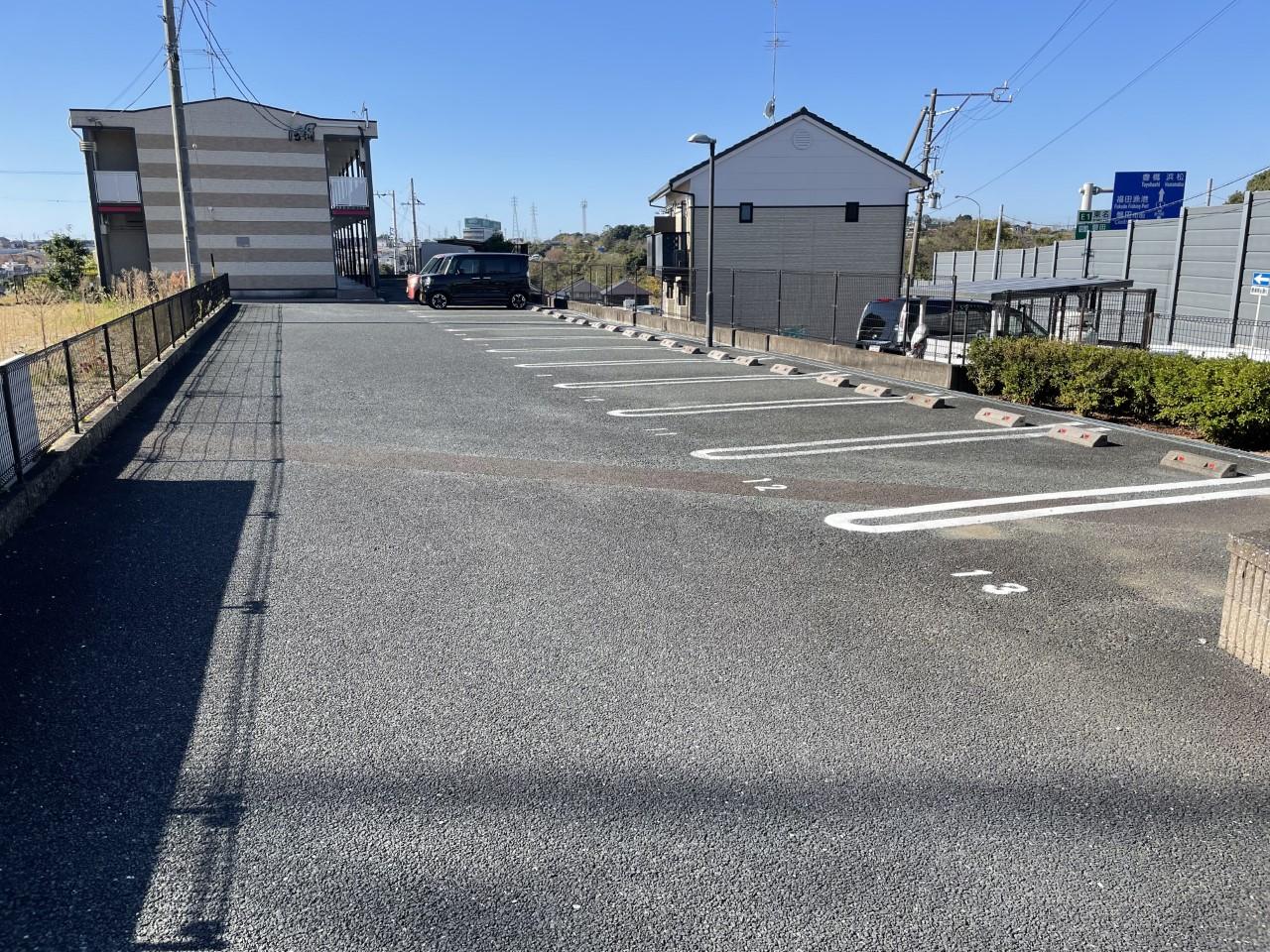 コスモステュディオ(28810)の外観・駐車場イメージ1枚目