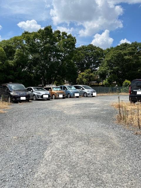 加110651駐車場の外観・駐車場イメージ2枚目