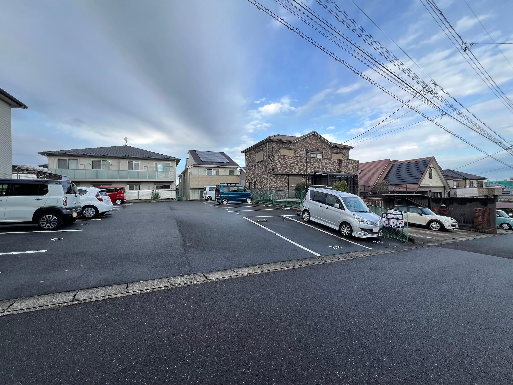 久保山駐車場の外観・駐車場イメージ2枚目