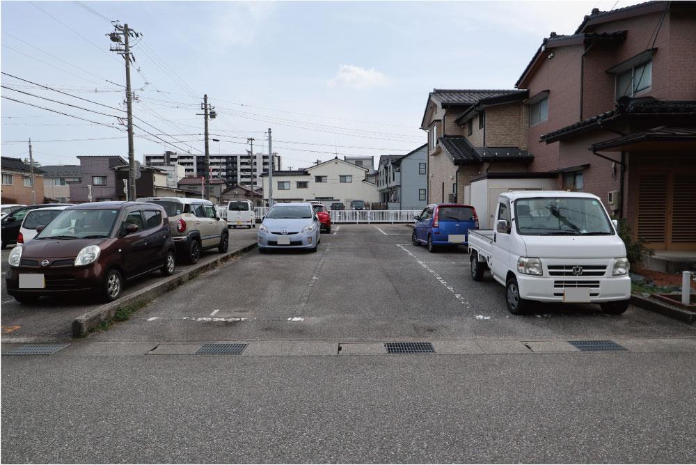 星井町3丁目（秋嶋）駐車場の外観・駐車場イメージ2枚目