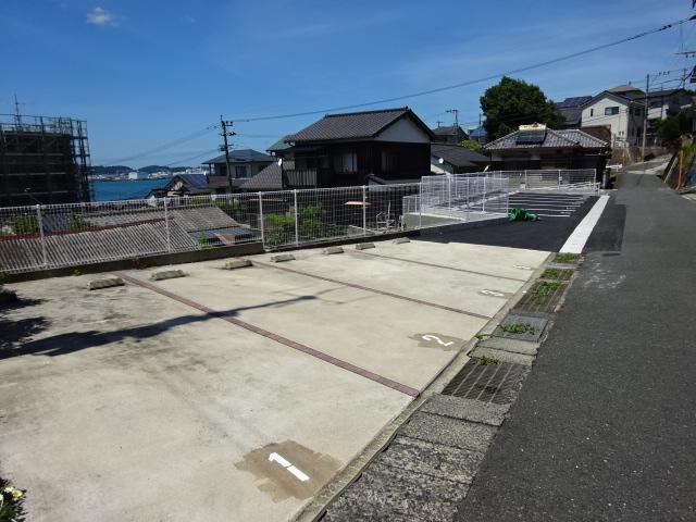 パーク片上第1の外観・駐車場イメージ1枚目