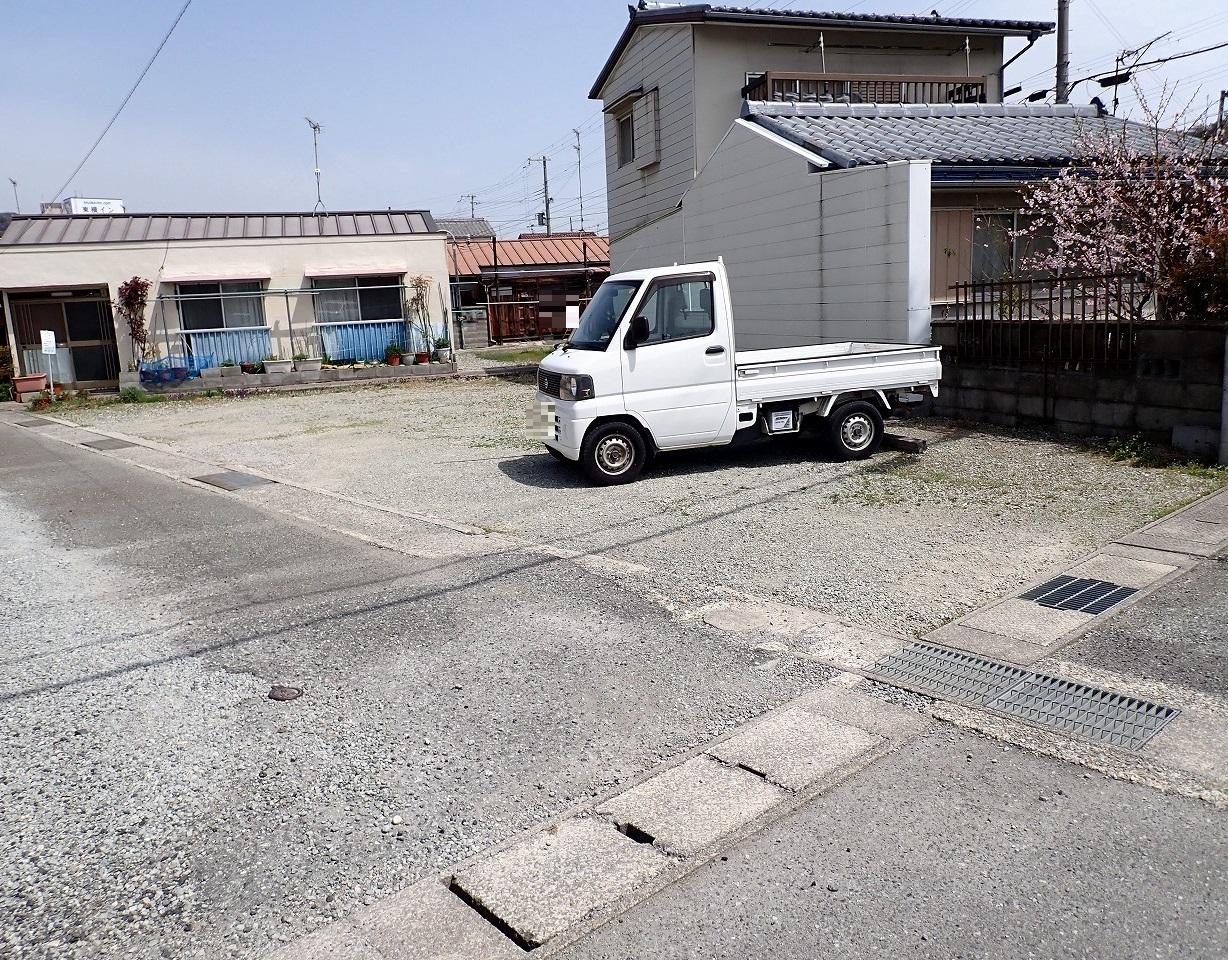 陸本町B駐車場の外観・駐車場イメージ1枚目