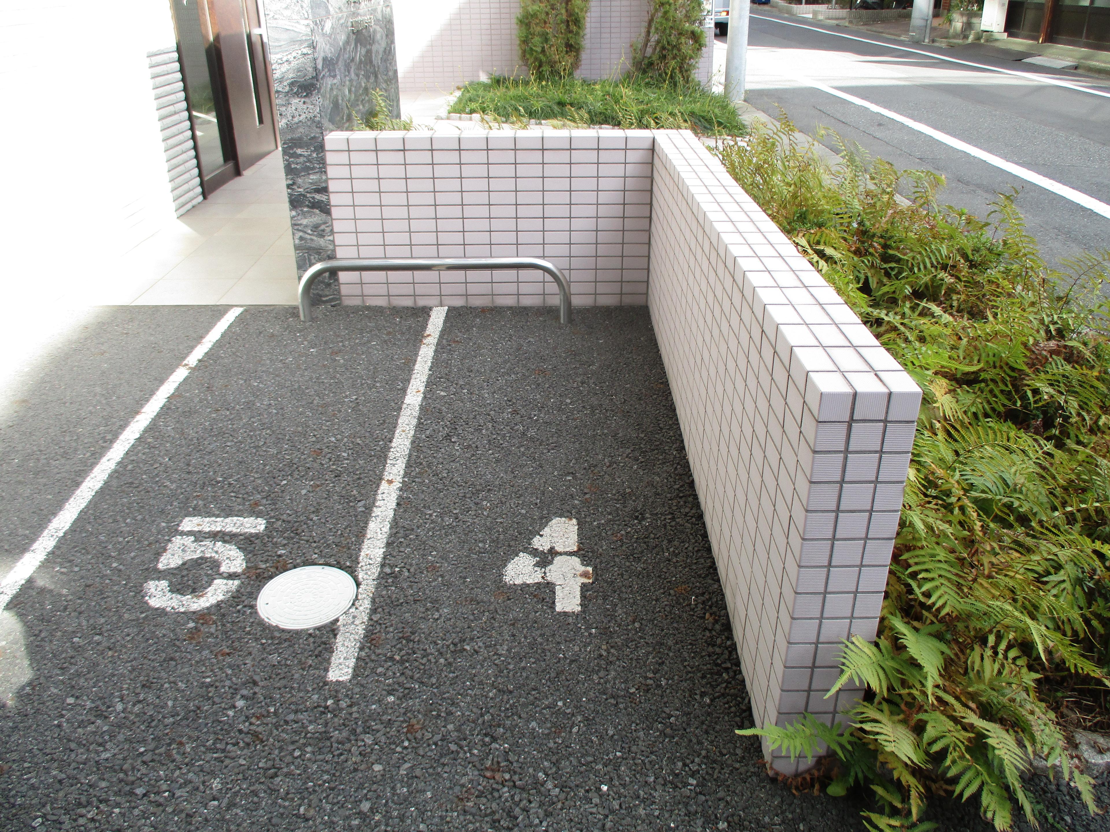 スカイコート押上参番館の外観・駐車場イメージ2枚目