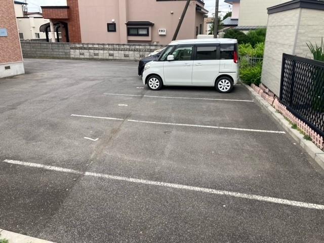 富岡(41659)の外観・駐車場イメージ1枚目