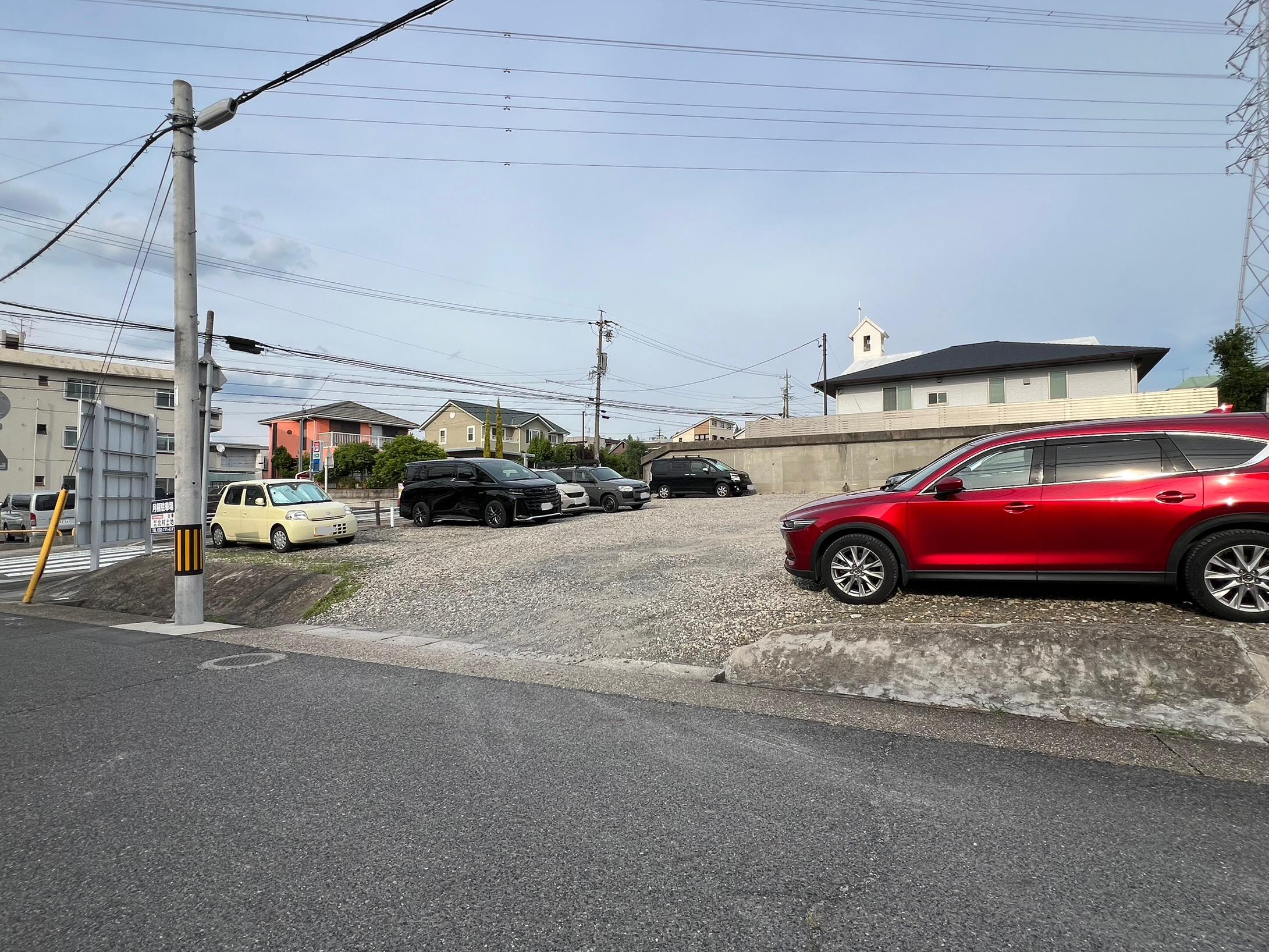 髙木（上社四丁目）駐車場の外観・駐車場イメージ2枚目