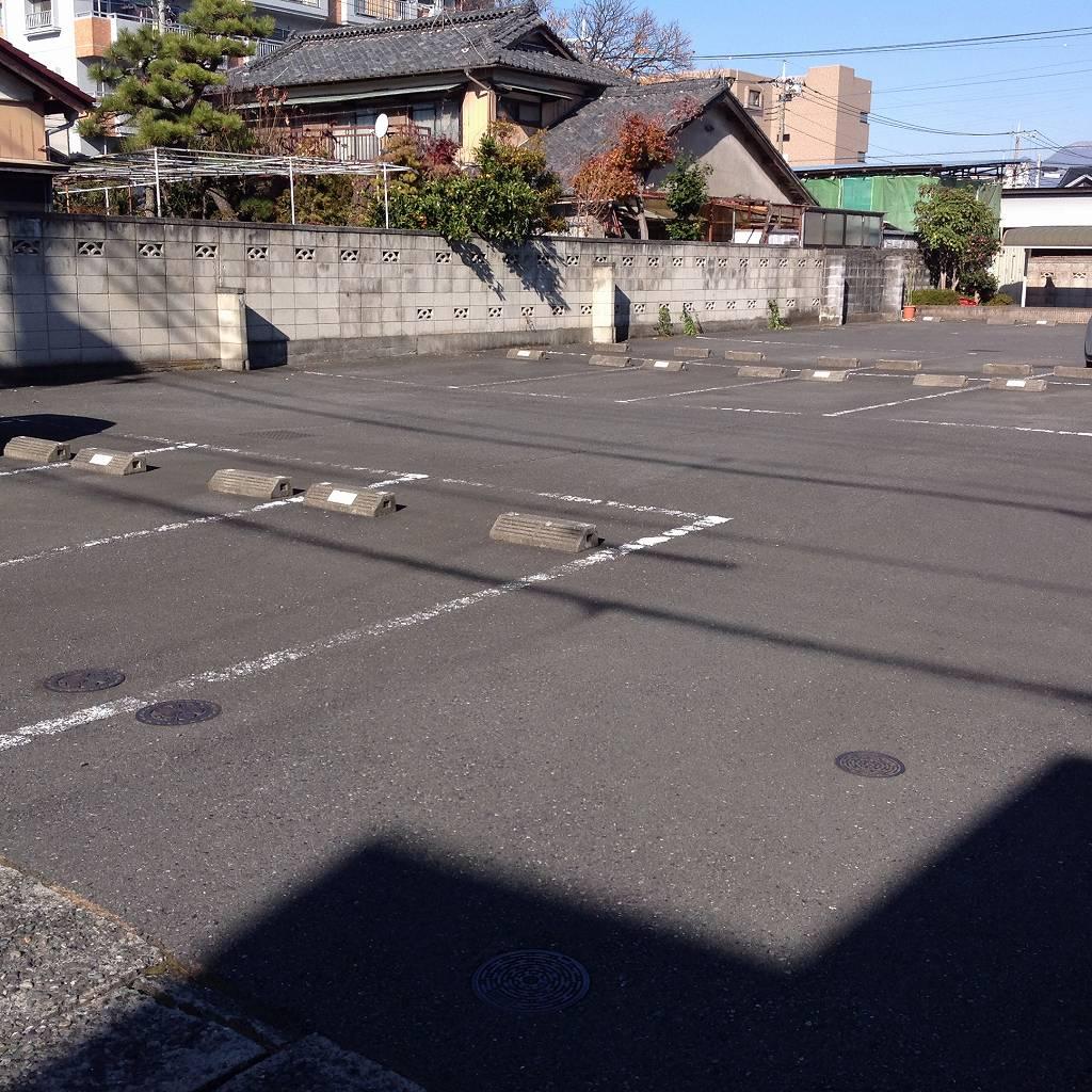 ＥＡＳＥⅢ(23958)の外観・駐車場イメージ1枚目