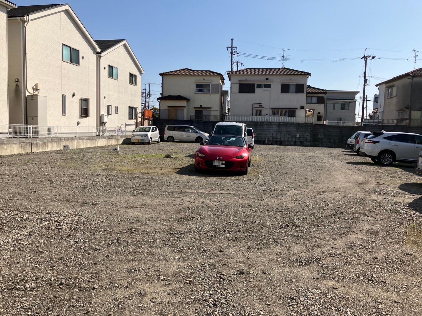 前川パーキングの外観・駐車場イメージ3枚目