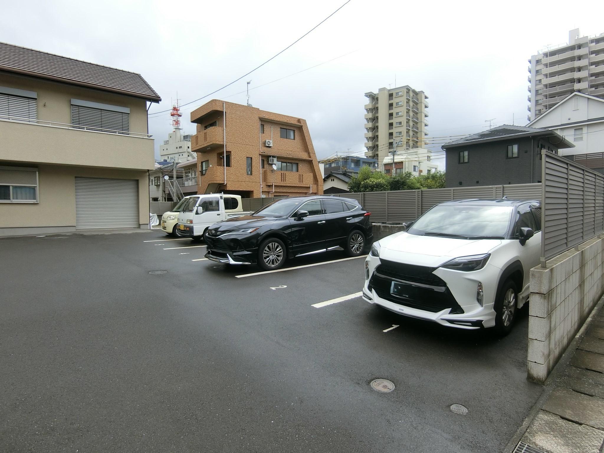 Ｍパーク高麗６の外観・駐車場イメージ2枚目
