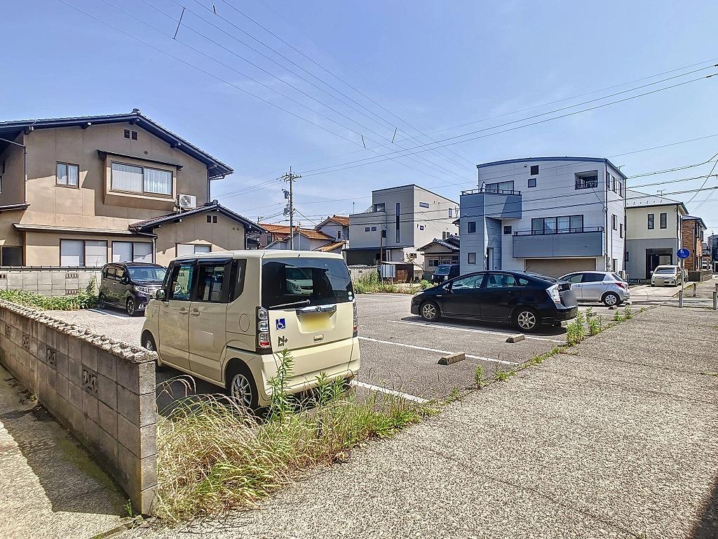 東力四丁目パーキングの外観・駐車場イメージ2枚目
