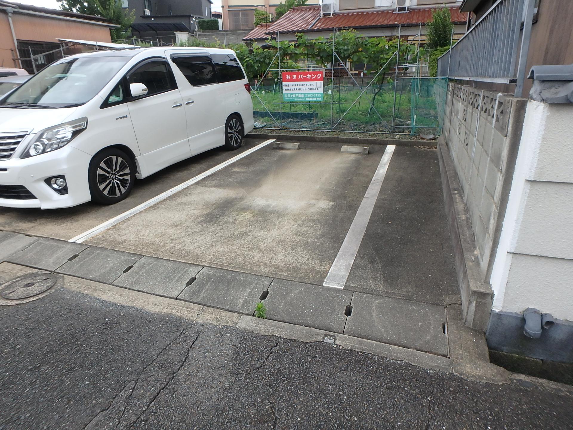 敷田パーキングの外観・駐車場イメージ3枚目