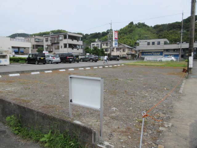 E-86 昭府1丁目杉山貸駐車場の外観・駐車場イメージ2枚目