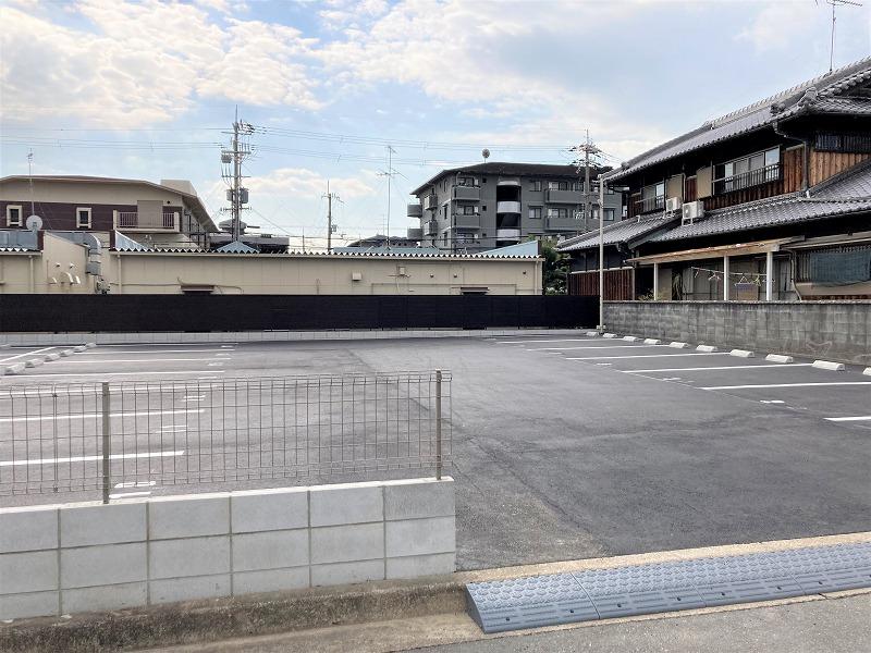 ワイズパーキングの外観・駐車場イメージ1枚目