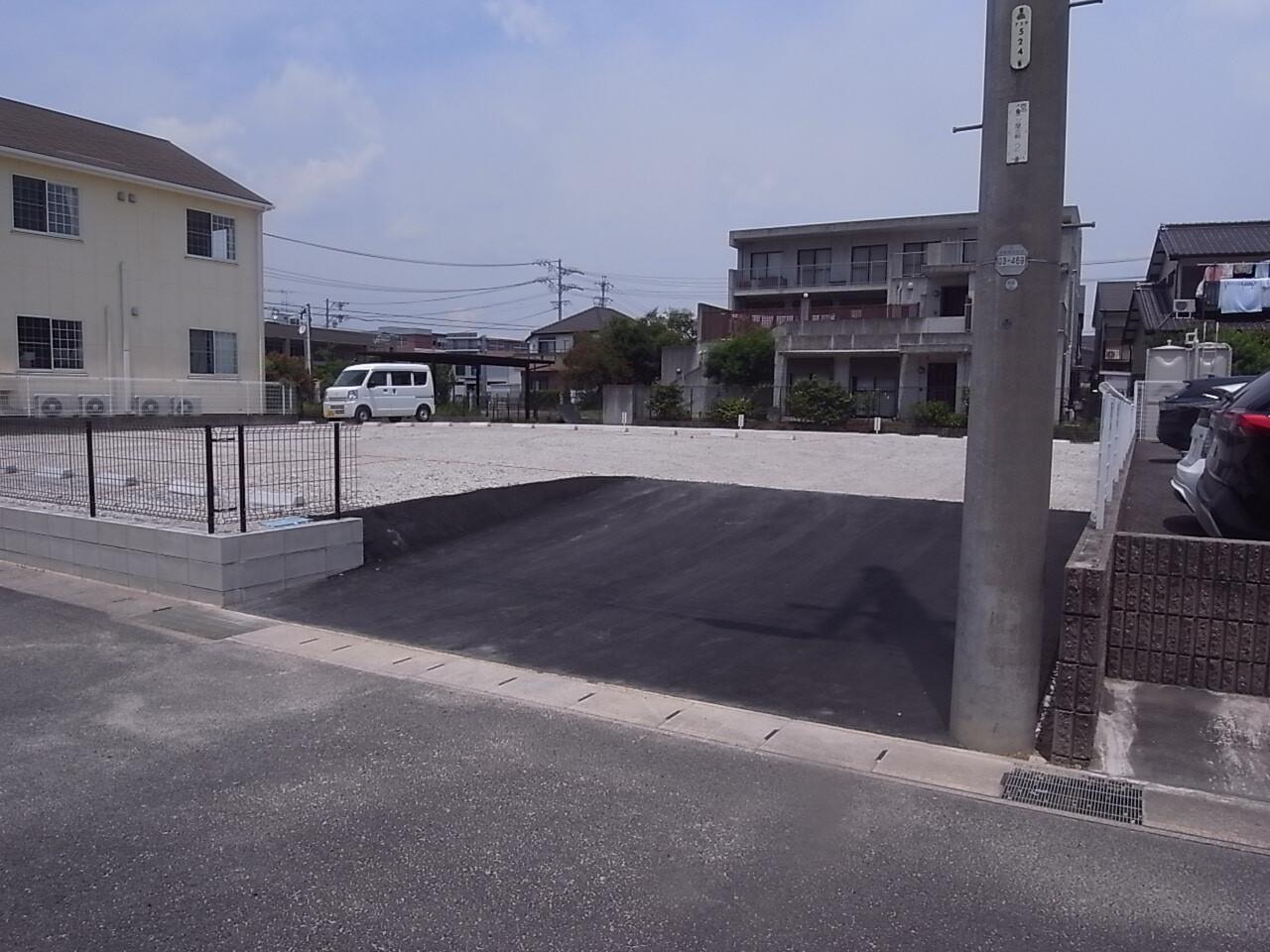 ＮＯ．１９４の外観・駐車場イメージ1枚目