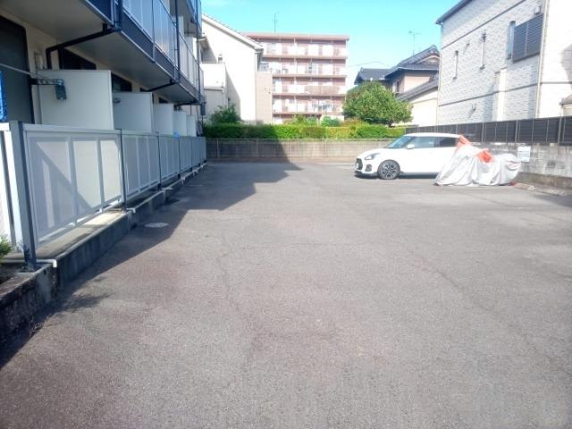 エルピス大林(40704)の外観・駐車場イメージ1枚目