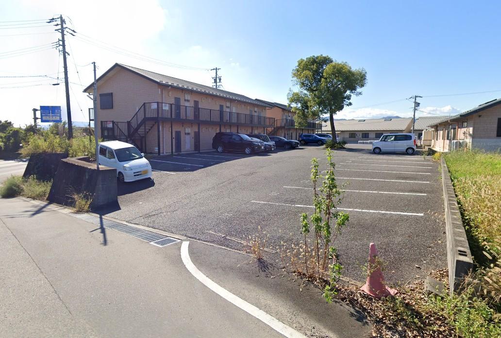 アルベールＡ棟・Ｂ棟 (S)の外観・駐車場イメージ2枚目