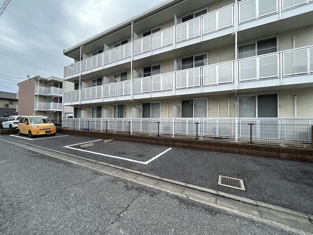 ＫＡＥＤＥ(40578)の外観・駐車場イメージ1枚目