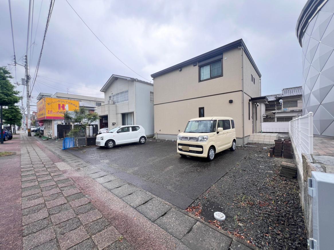 しまんとパーキング中村大橋通六丁目131番1の外観・駐車場イメージ1枚目