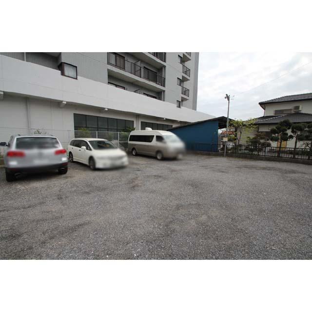 川添駐車場（田中３丁目）の外観・駐車場イメージ3枚目