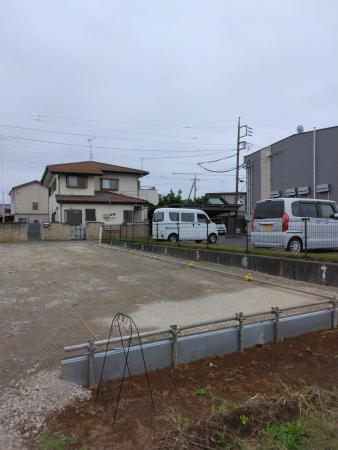 高橋第二駐車場の外観・駐車場イメージ2枚目