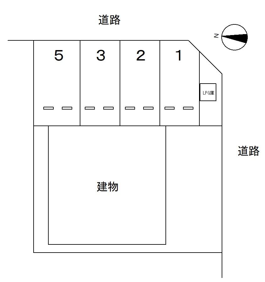 83242DUPLEX CLUSTERの駐車配置図