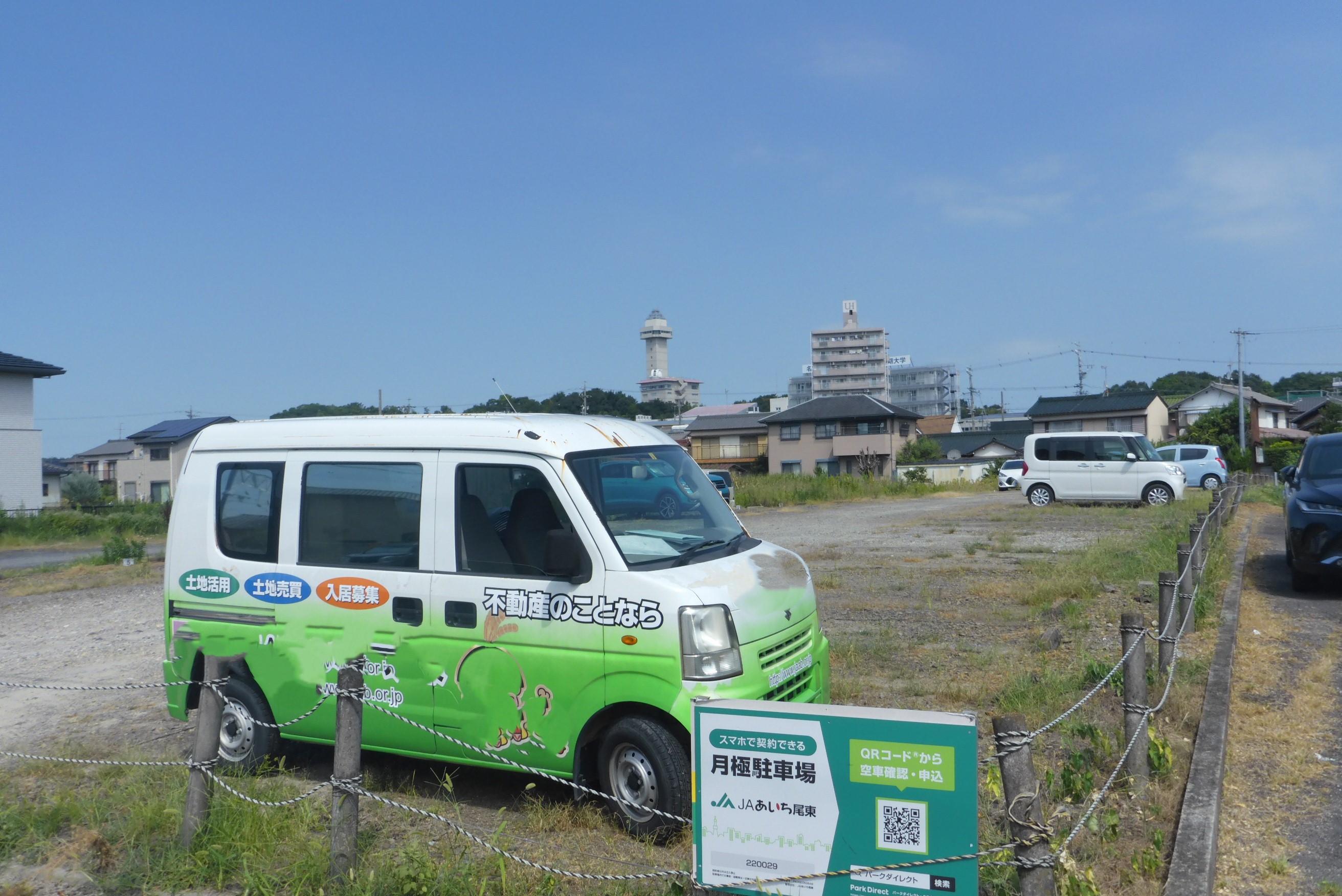 若晴駐車場の外観・駐車場イメージ2枚目