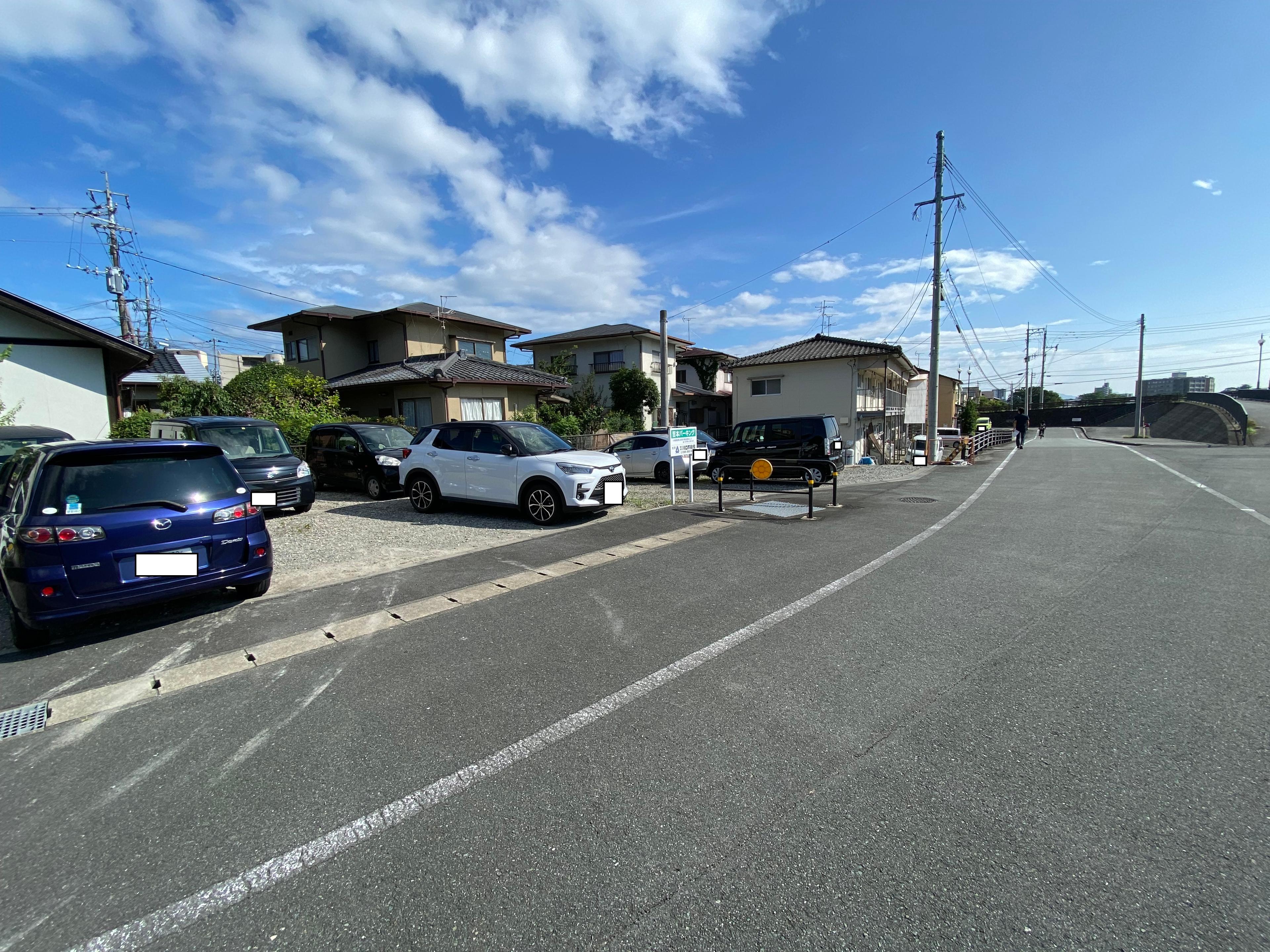 吉本パーキングの外観・駐車場イメージ2枚目