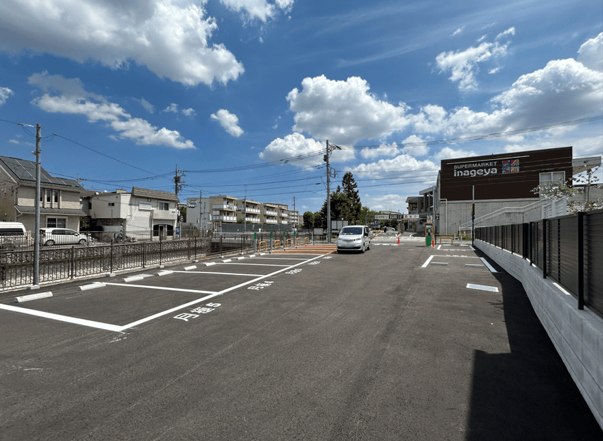 調布緑ケ丘１丁目の外観・駐車場イメージ1枚目